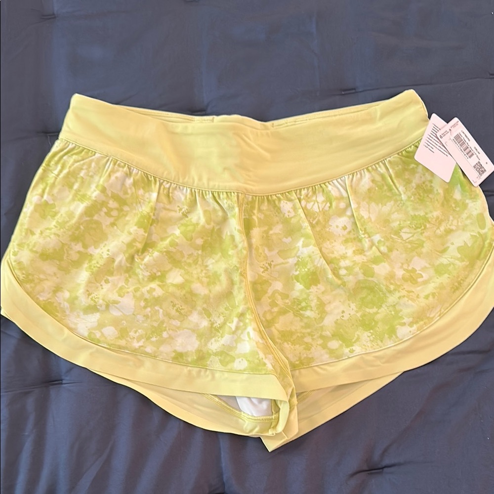 Calm tide run shorts 2.5” inseam